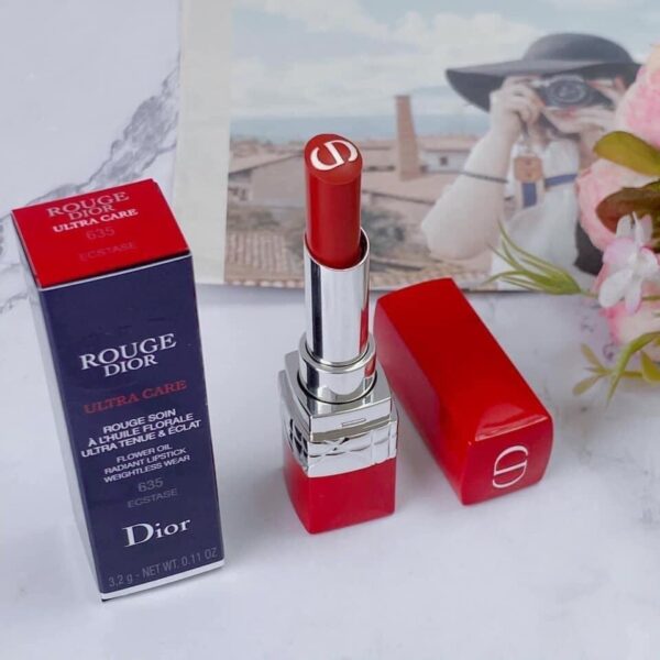 Son Dior Ultra Rouge 635 (vỏ Đỏ) – Màu Đỏ Đất 49