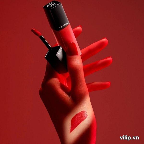 Son Kem Chanel Rouge Allure Ink Fusion Intense Matte 818 True Red - Màu Đỏ Tươi