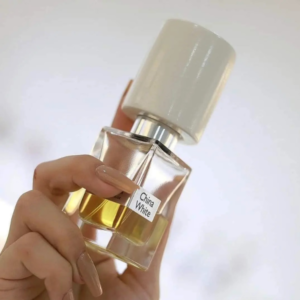 Nuoc Hoa Nu Nasomatto China White Extrait De Parfum 6 Khi cầm trên tay, bạn mới có thể cảm nhận trọn vẹn sự tỉ mỉ mà nhà Nasomatto đã tạo nên trong từng thiết kế. 