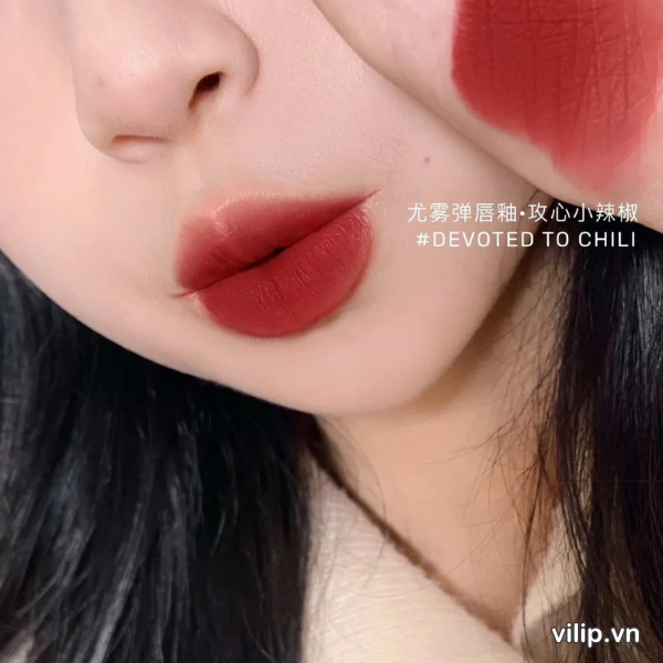 Son Mac Powder Kiss Velvet Blur Slim 877 Devoted To Chili Mau Do Dat 9