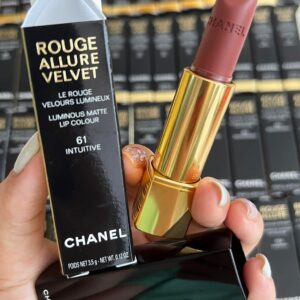 Chanel Rouge Allure Velvet 61 Intuitive 1
