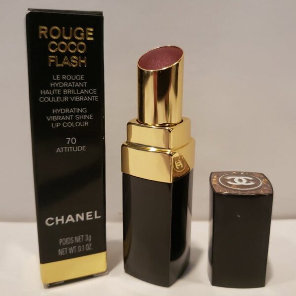 Son Chanel Rouge Coco Flash Hydrating Vibrant Shine Lip Colour 70 Attitude 50