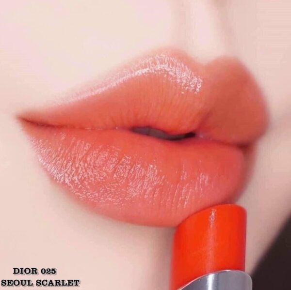 Son Duong Dior Addict Lip Glow 025 Seoul Scarlet 22