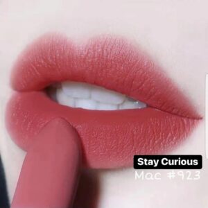 MAC Powder Kiss 923 Stay Curious Limited 2